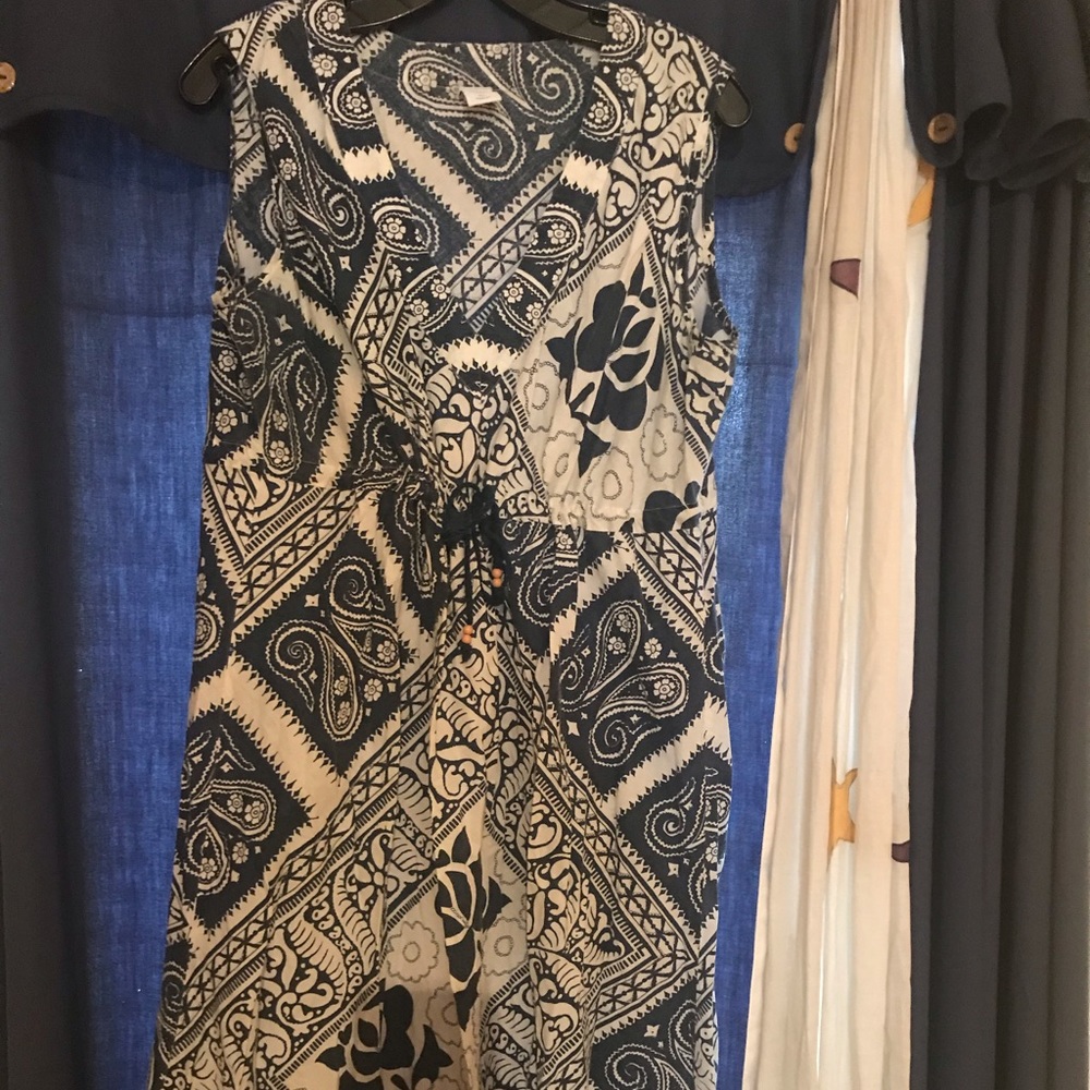 Gap size XL sundress